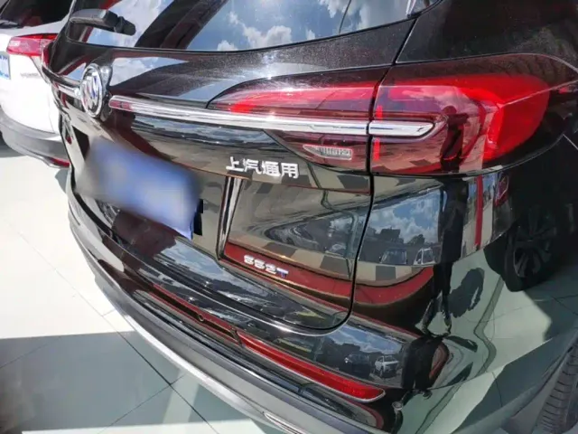 Buick Envision Plus — Фото автомобиля 5