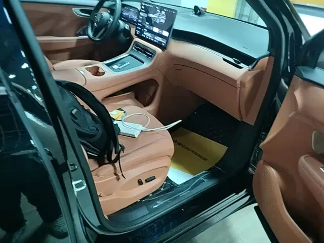 Shangjie SUV — Фото автомобиля 8