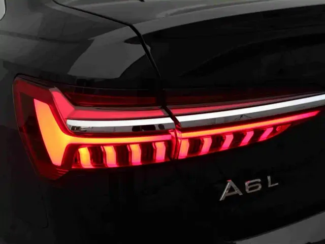 Audi A6L — Фото автомобиля 11