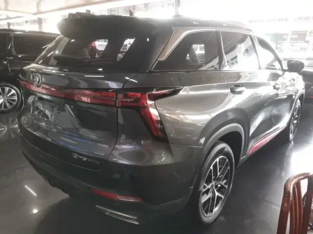 Changan CS75 Plus — Фото автомобиля 6