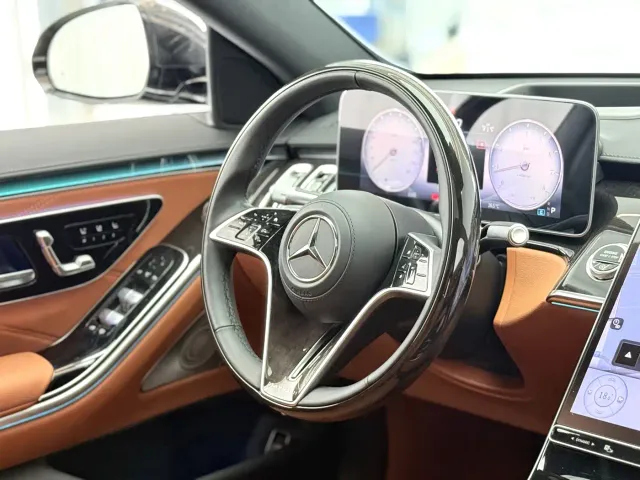 Mercedes-Benz Maybach S-Class — Фото автомобиля 10