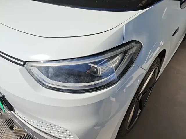 Volkswagen ID.3 — Фото автомобиля 23