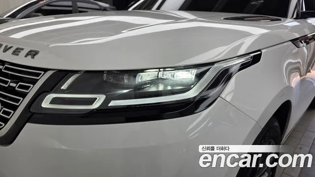 Land Rover Range Rover Velar — Фото автомобиля 22