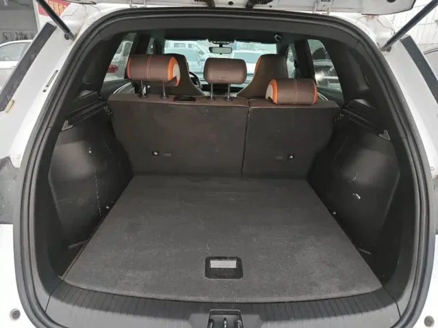 BYD Song Pro — Фото автомобиля 18