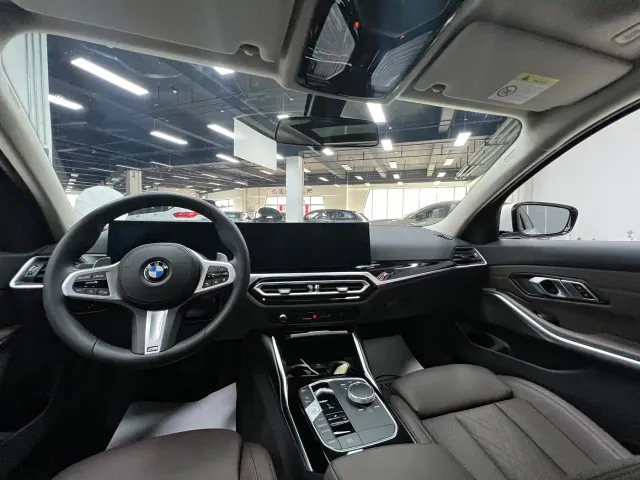 BMW 3 Series — Фото автомобиля 17