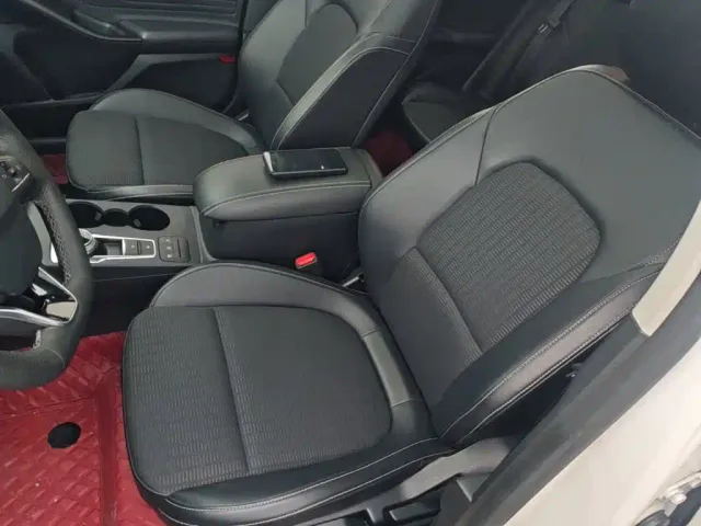 Ford Focus — Фото автомобиля 14