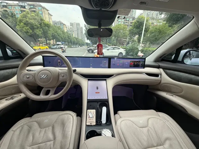 IM Motors LS6 — Фото автомобиля 4