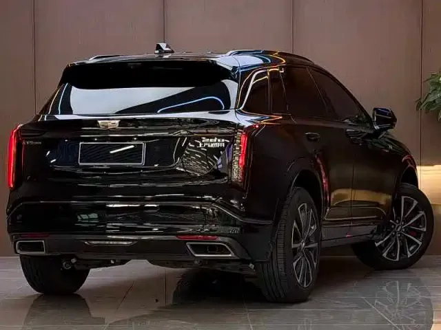 Cadillac XT5 — Фото автомобиля 6