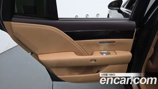 Genesis G90 RS4 — Фото автомобиля 14