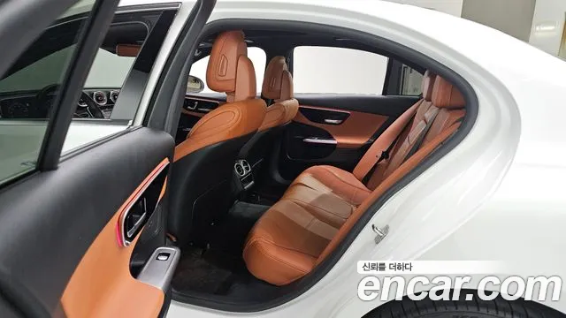 Mercedes-Benz C-Class — Фото автомобиля 19