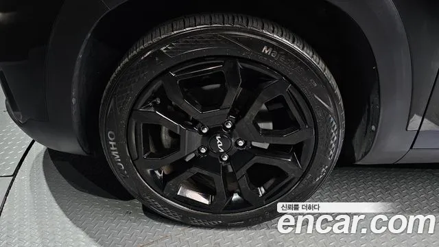 Kia Seltos — Фото автомобиля 5