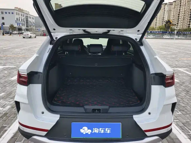 BYD Song PLUS — Фото автомобиля 3