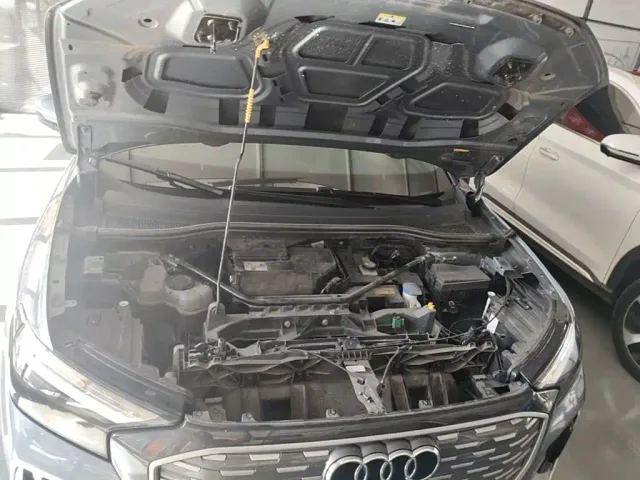 Audi Q4 e-tron — Фото автомобиля 19