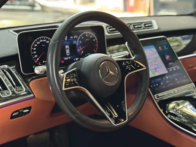 Mercedes-Benz S-Class — Фото автомобиля 18