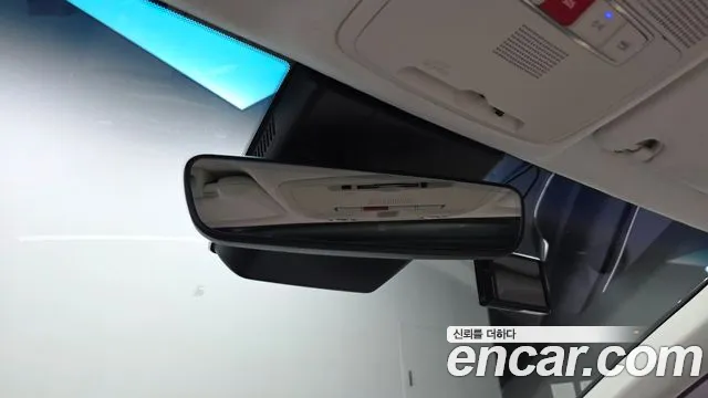 Hyundai Grandeur New — Фото автомобиля 30