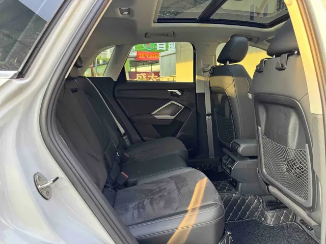 Audi Q3 — Фото автомобиля 9