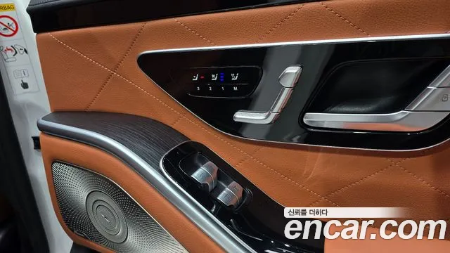 Mercedes-Benz S-Class — Фото автомобиля 28