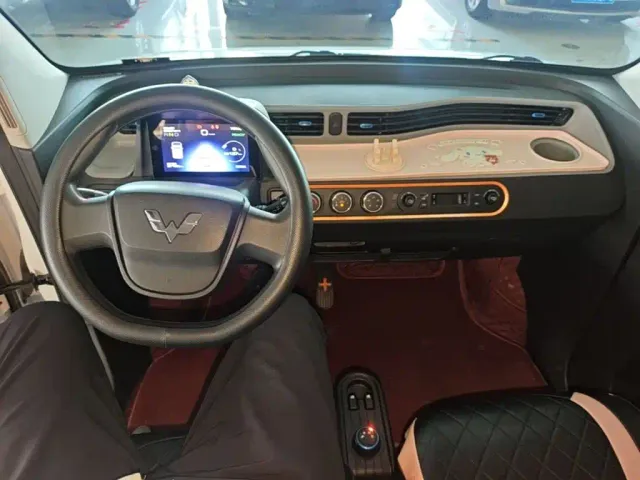 Wuling Hongguang Mini EV — Фото автомобиля 5