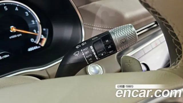 Genesis GV80 — Фото автомобиля 28