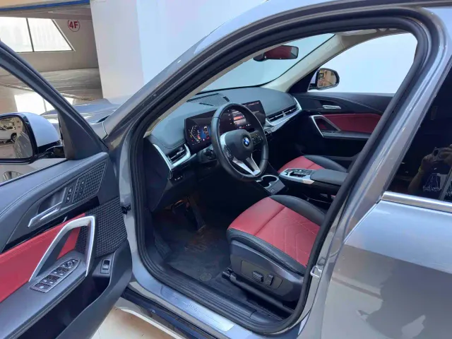 BMW X1 — Фото автомобиля 11