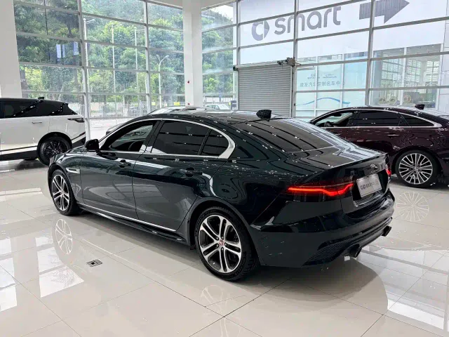 Jaguar XEL — Фото автомобиля 14