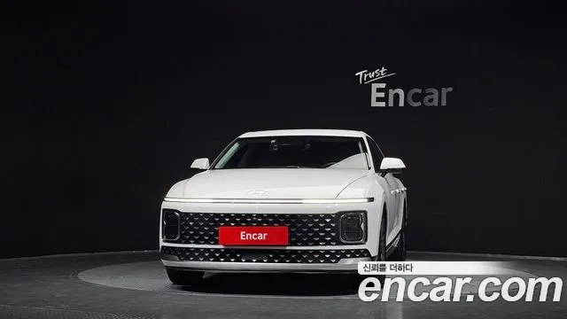 Hyundai Grandeur Grandeur (GN7) 2.5 Бензин 2WD — Фото автомобиля 2