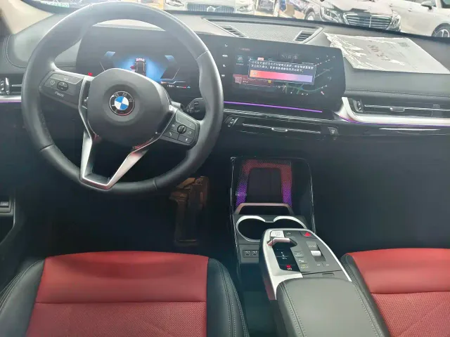 BMW X1 — Фото автомобиля 14