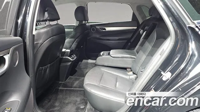 Hyundai Grandeur Grandeur (New) Hybrid — Фото автомобиля 18