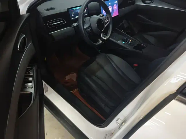 BYD Seal 06 — Фото автомобиля 15