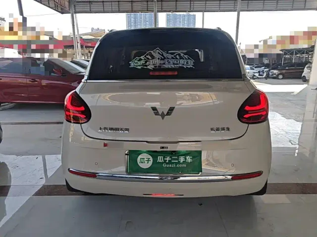Wuling Bingo — Фото автомобиля 5