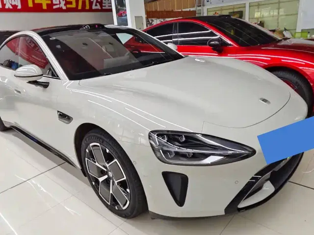 Xiaomi SU7 — Фото автомобиля 3