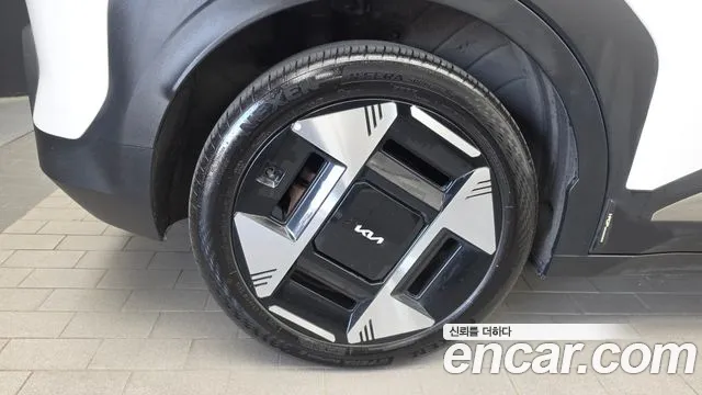 Kia EV3 — Фото автомобиля 5