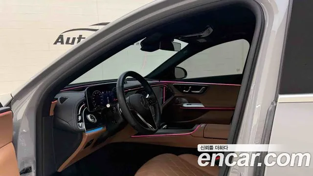 Mercedes-Benz E-Class W214 — Фото автомобиля 17