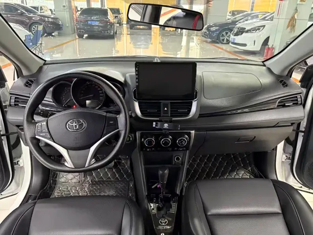 Toyota YARiS L Zhi Xuan — Фото автомобиля 4