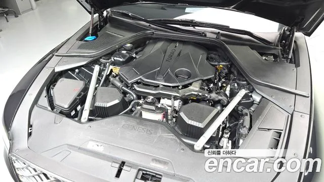 Genesis G80 Бензин 3.5 турбо AWD — Фото автомобиля 4