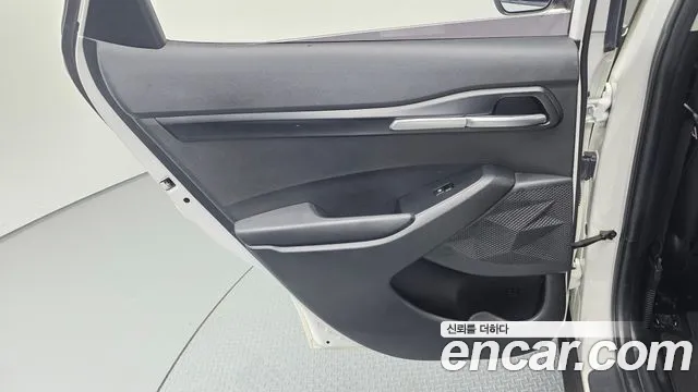 Kia Seltos — Фото автомобиля 14