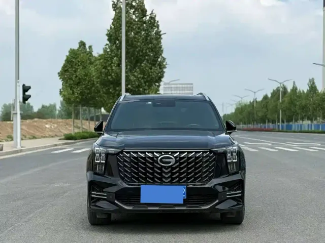 GAC Trumpchi GS8 — Фото автомобиля 2