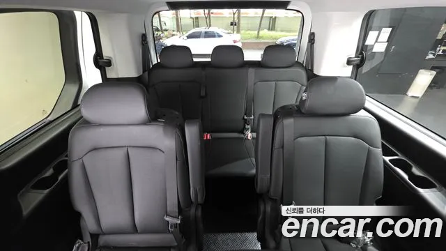 Hyundai Staria — Фото автомобиля 25