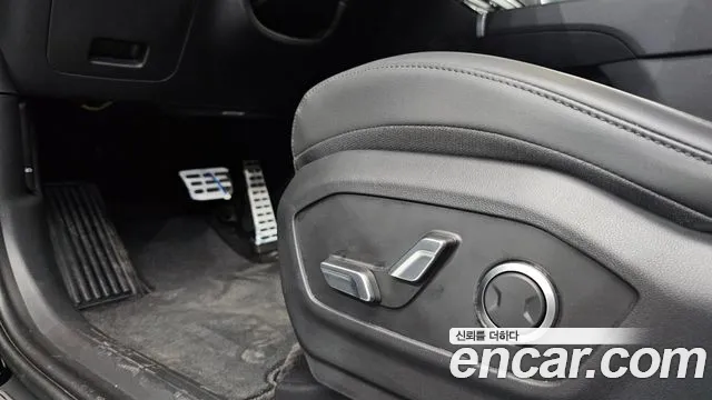 Hyundai Santa Fe MX5 — Фото автомобиля 30