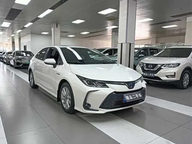 Toyota Corolla — Фото автомобиля 2