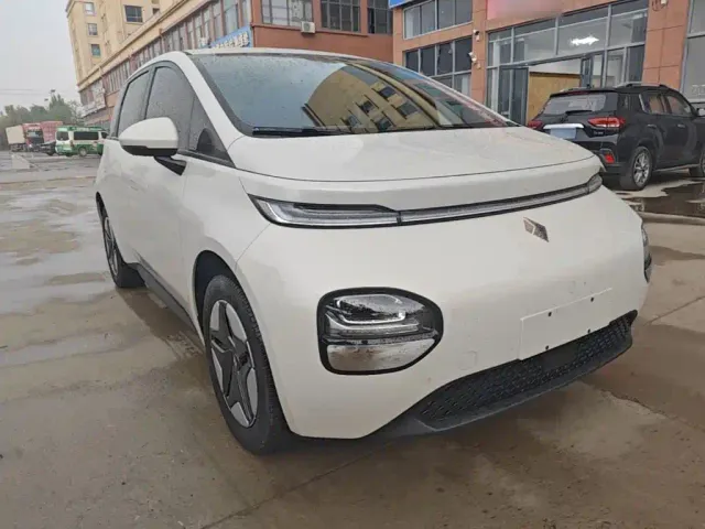 Baojun Cloud — Фото автомобиля 3