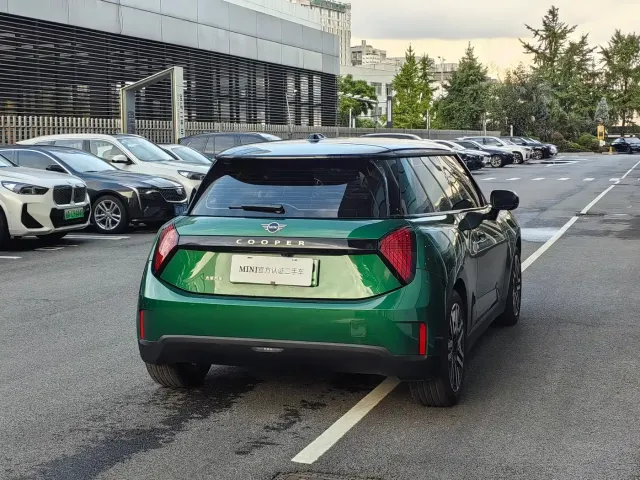 MINI Cooper — Фото автомобиля 5