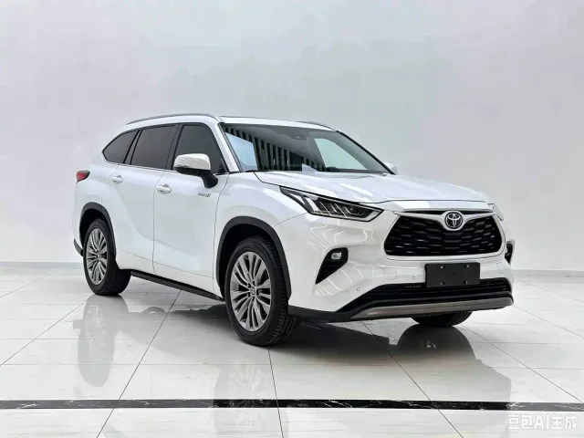 Toyota Highlander 2022 Model Dual Engine 2.5L 4WD Premium Edition 7-Seater — Фото автомобиля 3