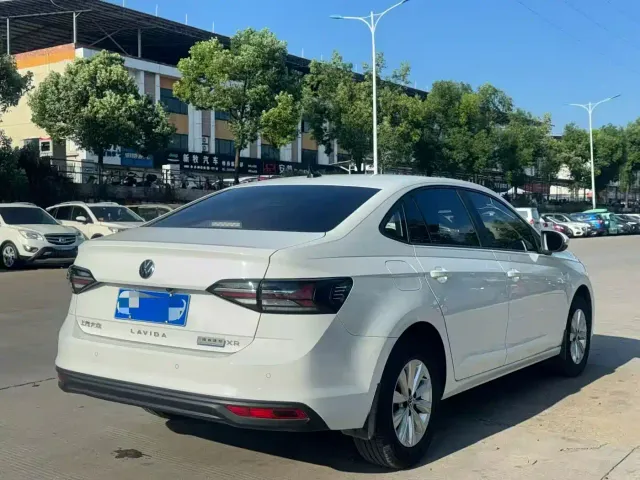 Volkswagen Lavida 2024 Model 1.5L Automatic Delight Edition — Фото автомобиля 4