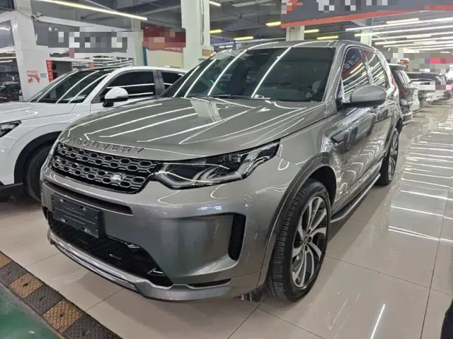 Фотография автомобиля — Land Rover Discovery Sport