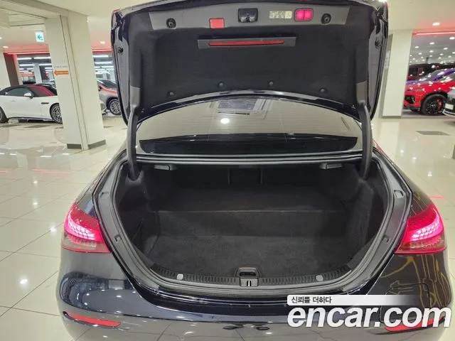 Mercedes-Benz E-Class W213 — Фото автомобиля 14