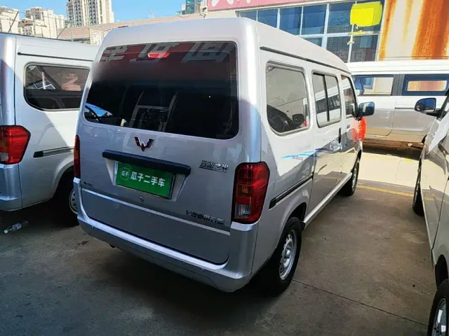 Wuling Zhiguang — Фото автомобиля 6