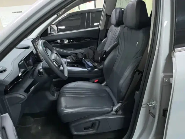 Geely Galaxy E5 — Фото автомобиля 14