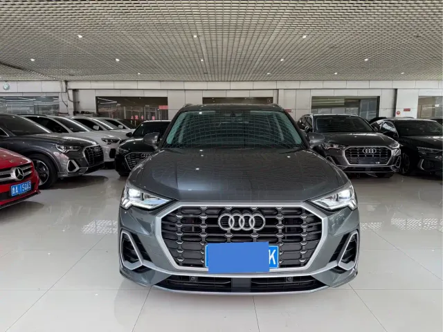 Audi Q3 — Фото автомобиля 2