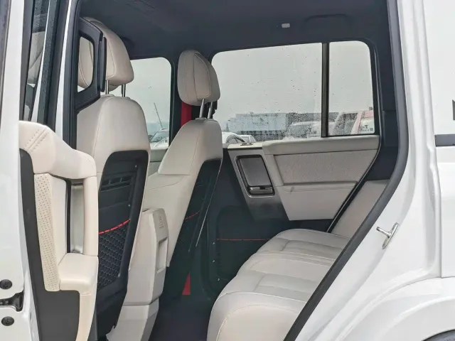 iCAR V23 — Фото автомобиля 12